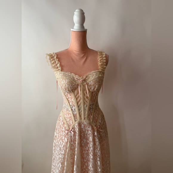 Lacemade The Glass Candy Corset Dress - Picture 14 of 16